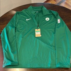 Nike Green Boston Celtics Quarter-Zip Jacket. Size XL